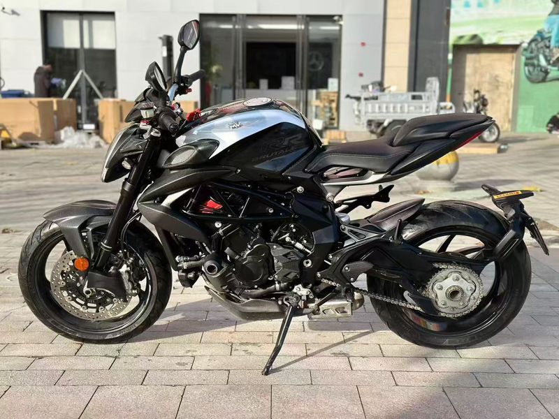 二手奥古斯塔Brutale 800