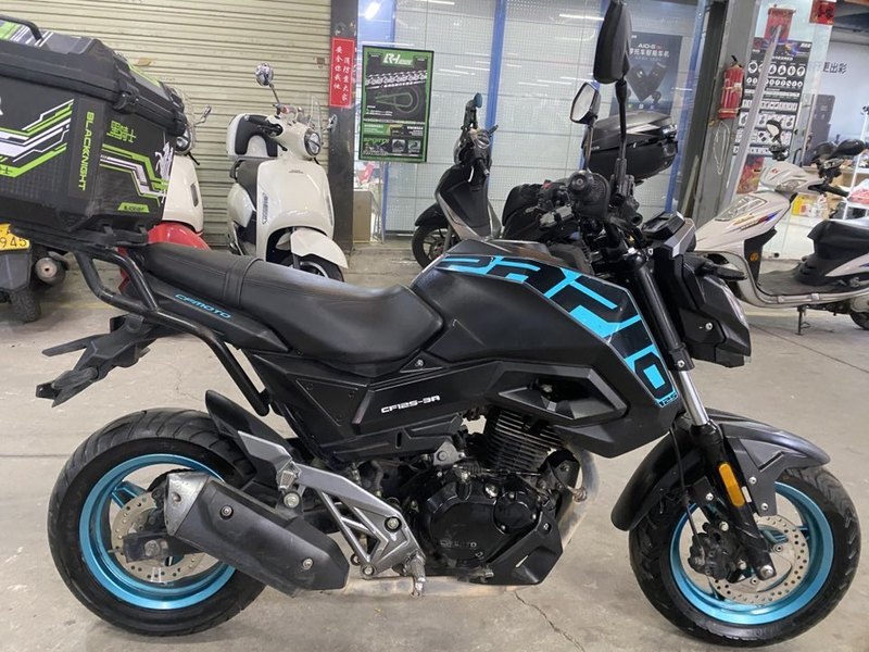 二手春风ST狒狒