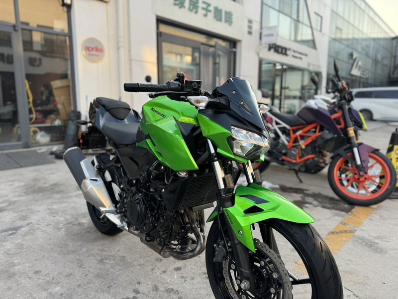 二手川崎Z400