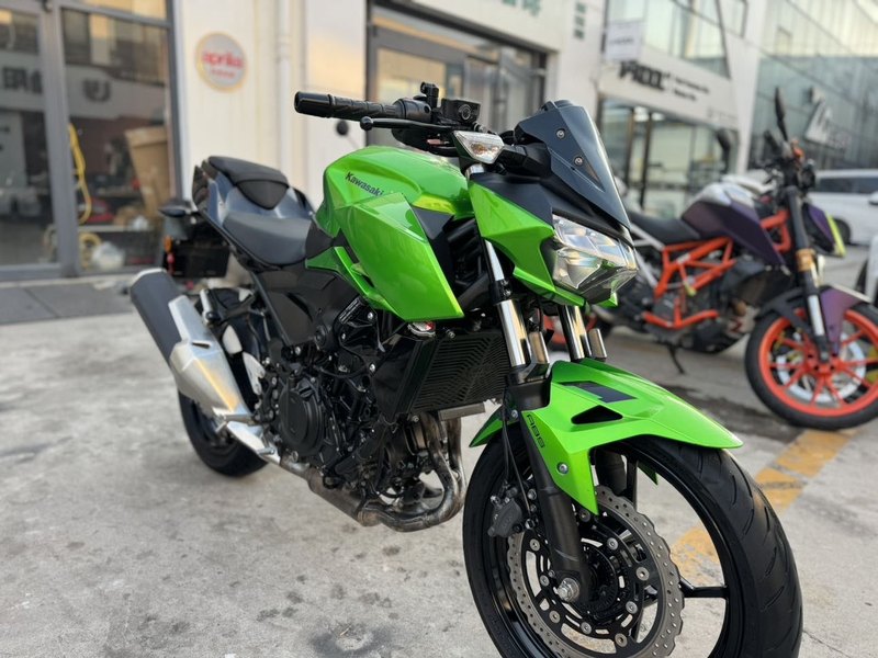 二手川崎Z400