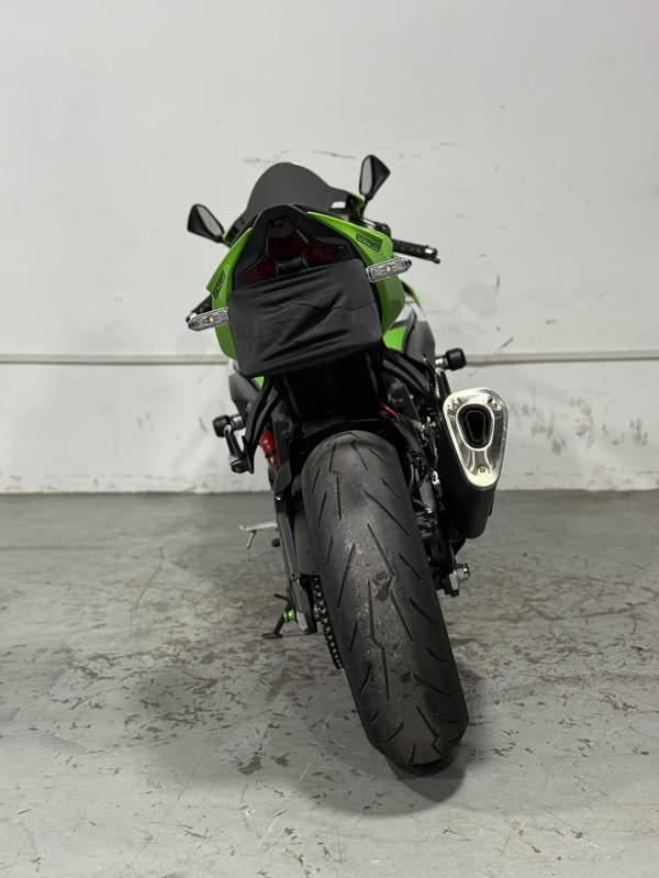 二手川崎Ninja ZX-6R 