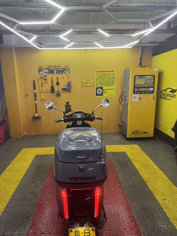 二手维多利亚Sixties 150i