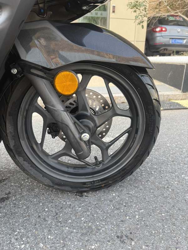 二手五羊本田PCX