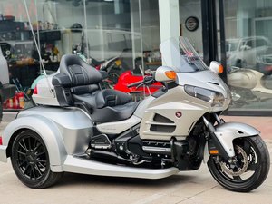 二手本田金翼正三轮