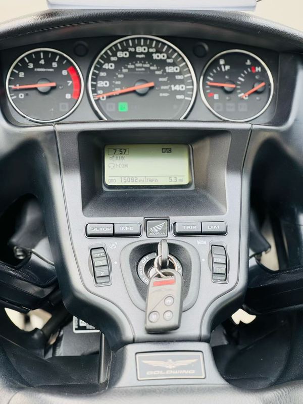 二手本田金翼正三轮