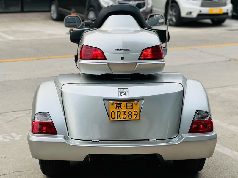 二手本田金翼正三轮