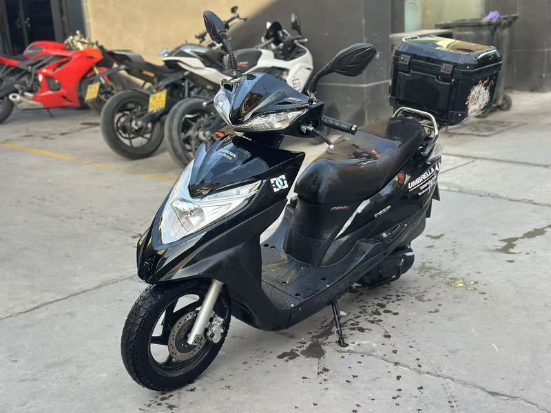 二手新大洲本田NS125D