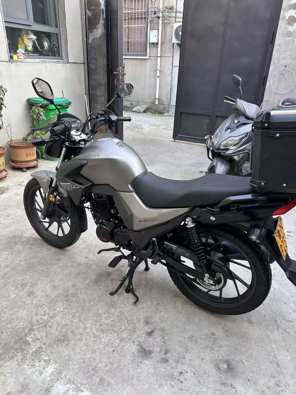 二手五羊本田帅影150