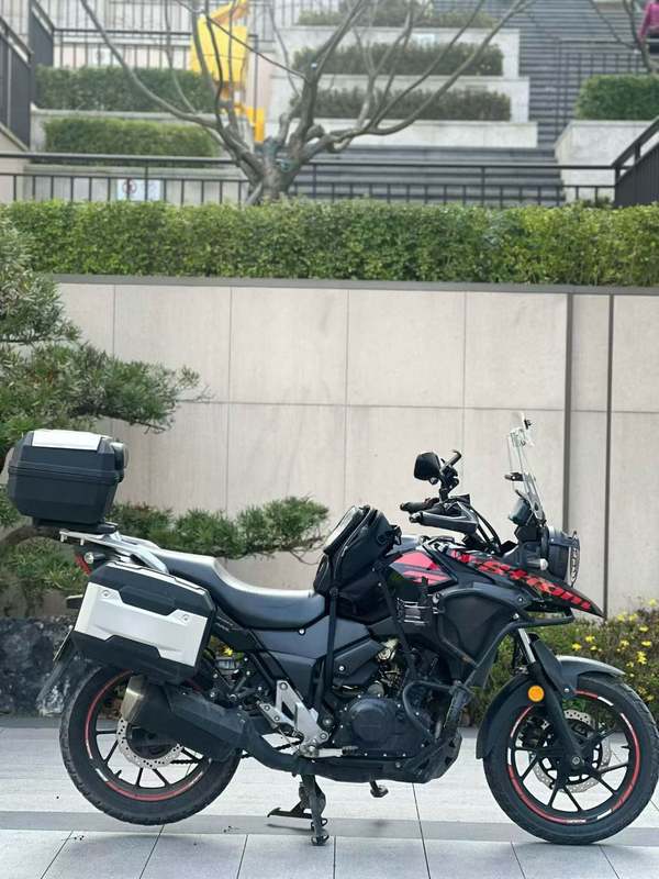 二手豪爵铃木DL250