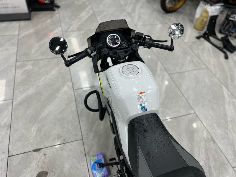 二手春风XO狒狒