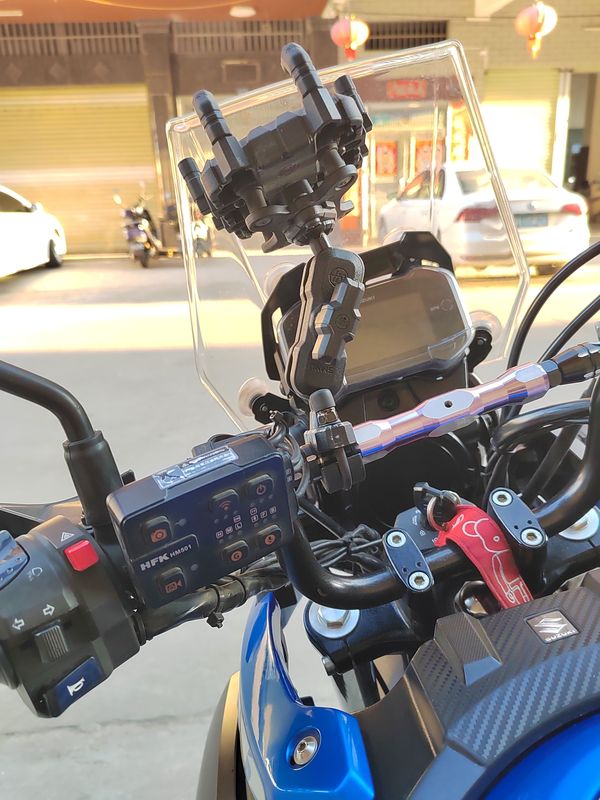 二手豪爵铃木DL250