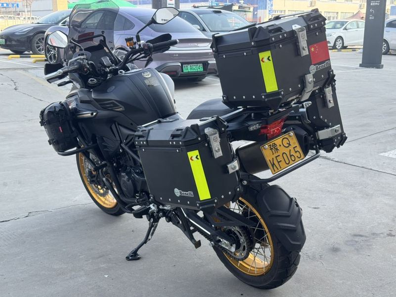 二手贝纳利TRK552