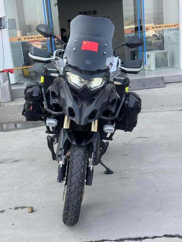 二手贝纳利TRK552