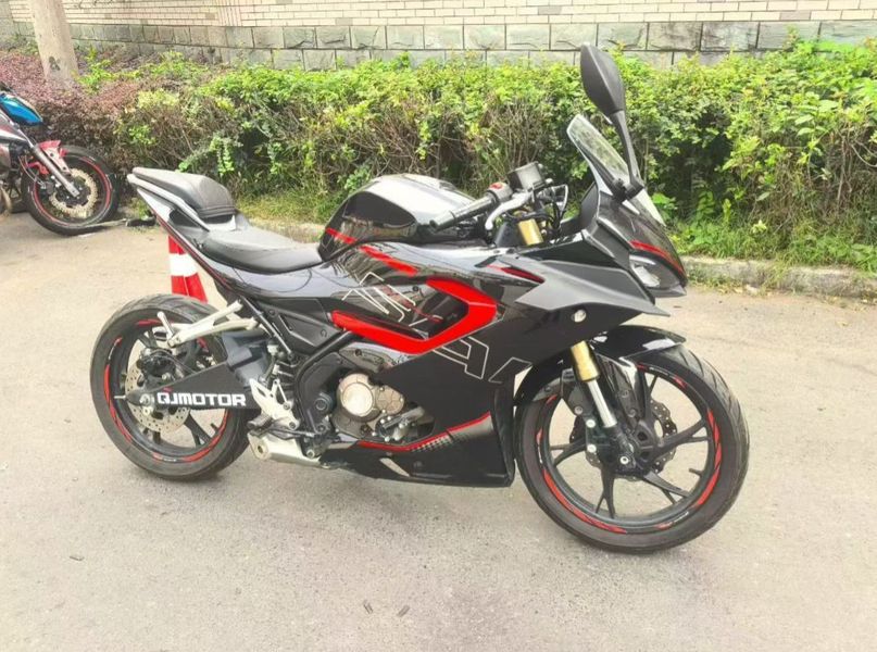 二手QJMOTOR赛150