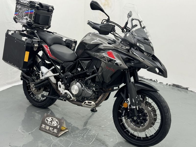 二手贝纳利金鹏 TRK502