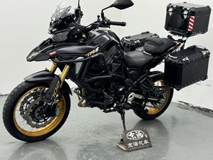 二手贝纳利TRK702