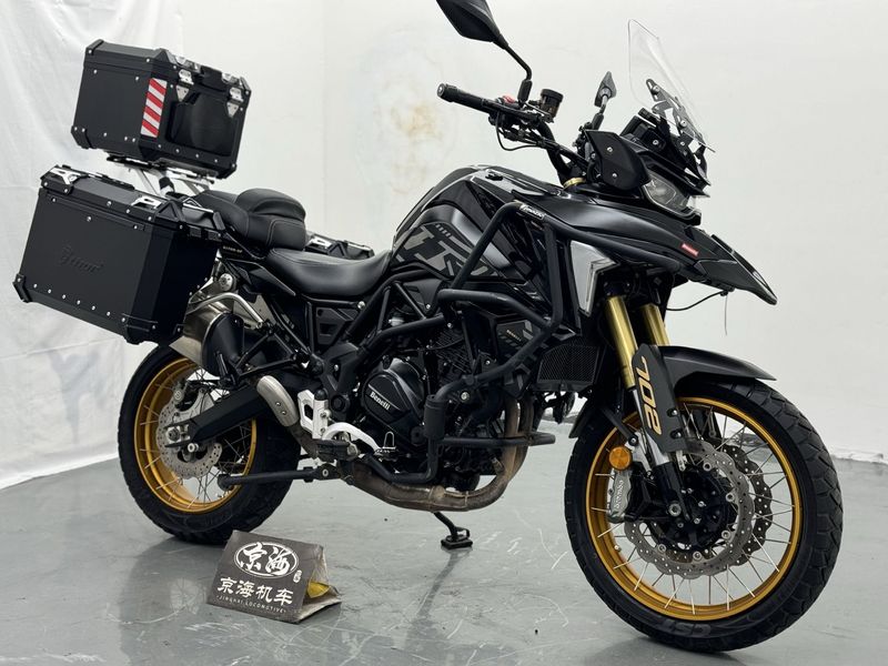 二手贝纳利TRK702