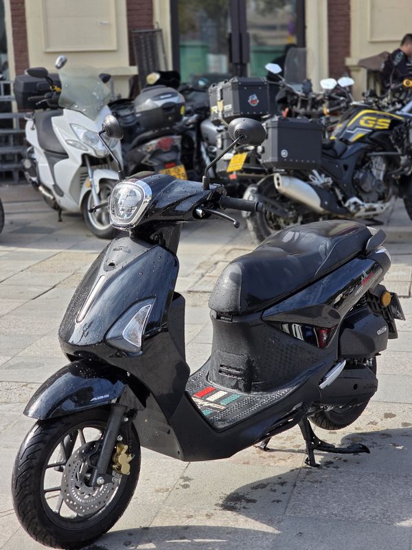 二手五羊本田NWM125