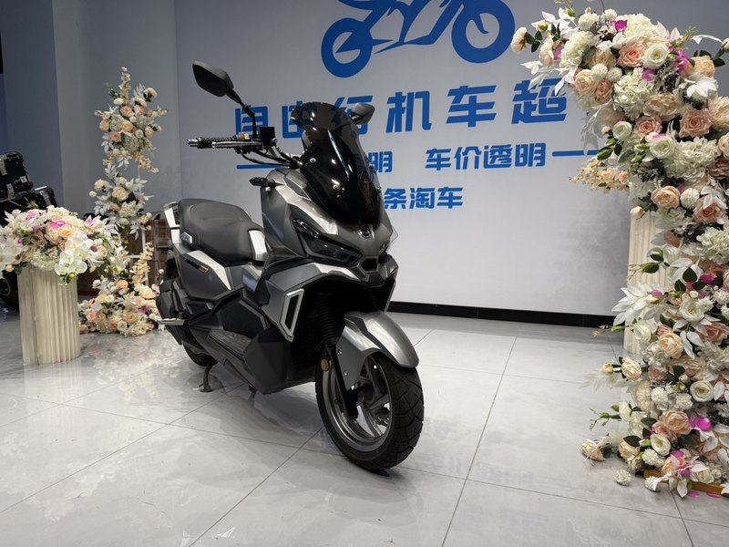 二手三阳哈士奇 Husky ADV150