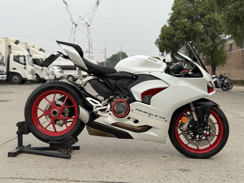 二手杜卡迪Panigale V2