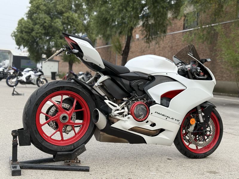 二手杜卡迪Panigale V2