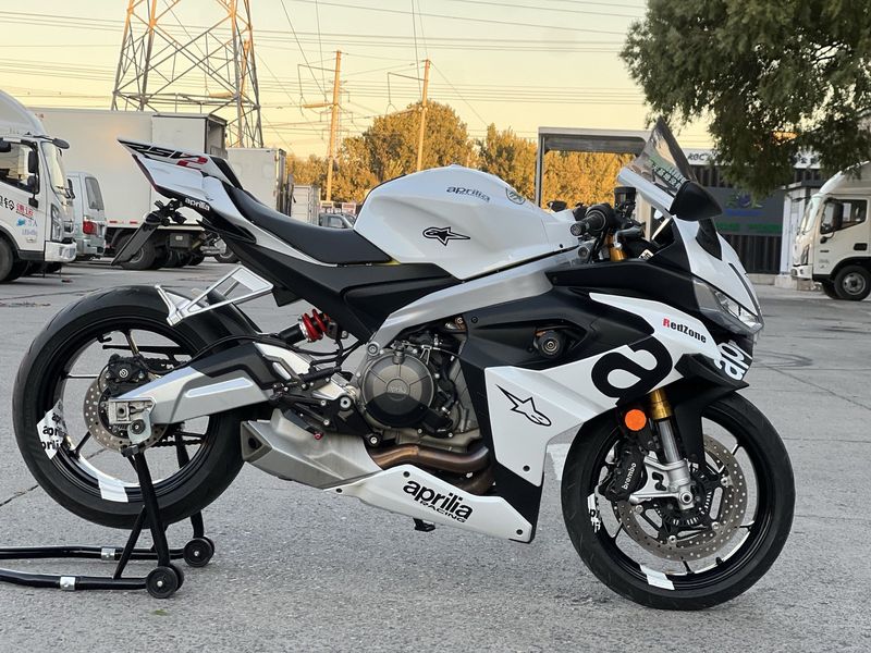 二手阿普利亚RS 660 