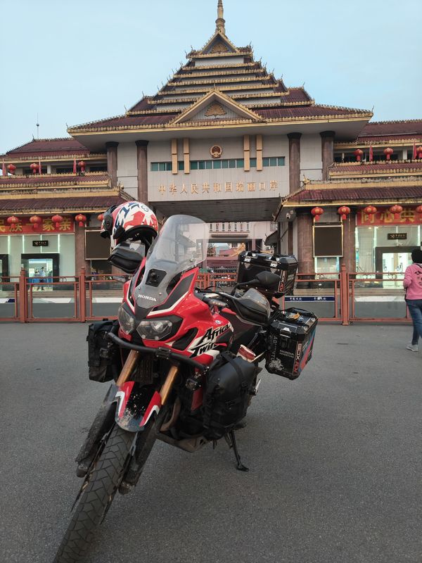 二手本田CRF1100L Africa Twin