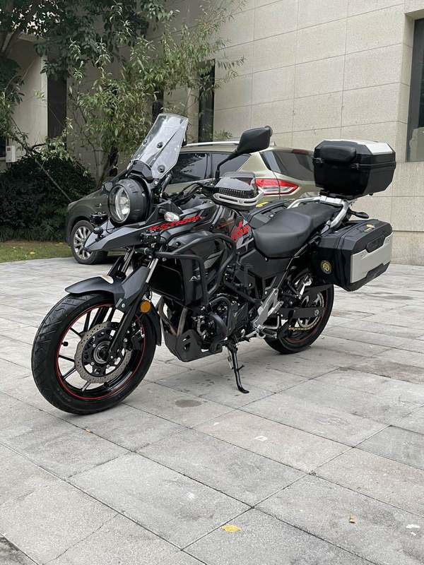 二手豪爵铃木DL250