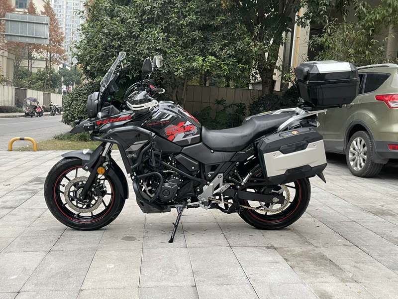 二手豪爵铃木DL250