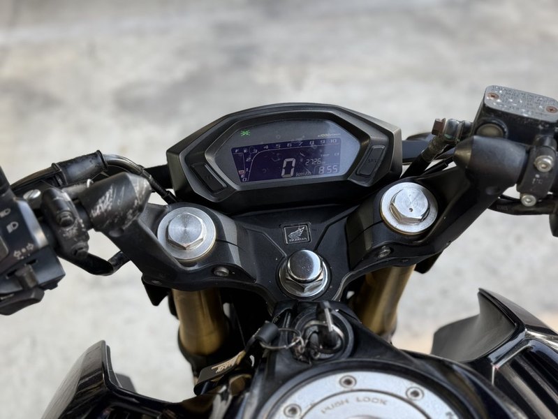 二手五羊本田CB190R 暴锋眼