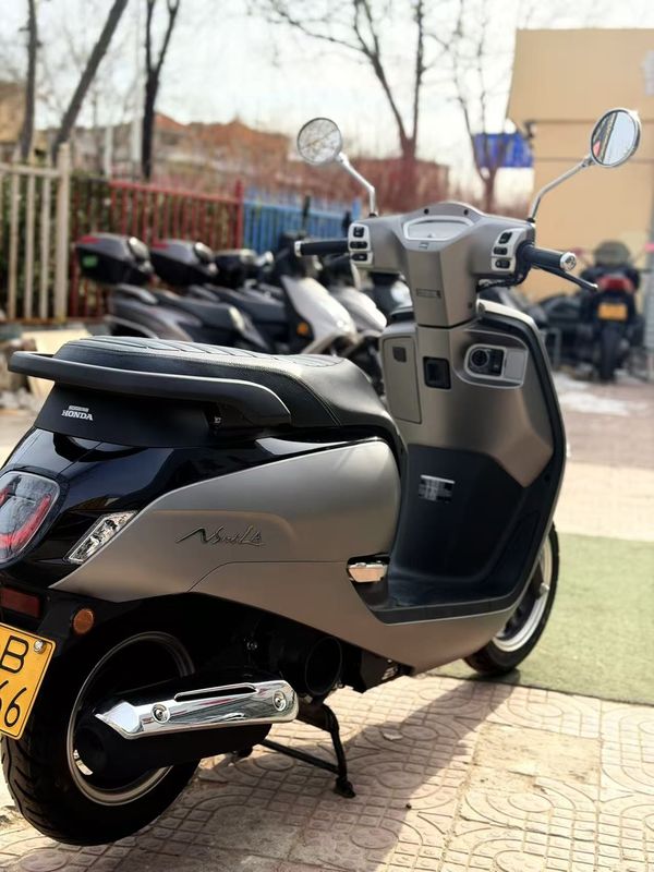 二手新大洲本田NS125LA