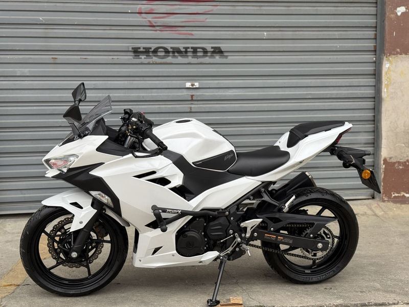 二手川崎Ninja 400