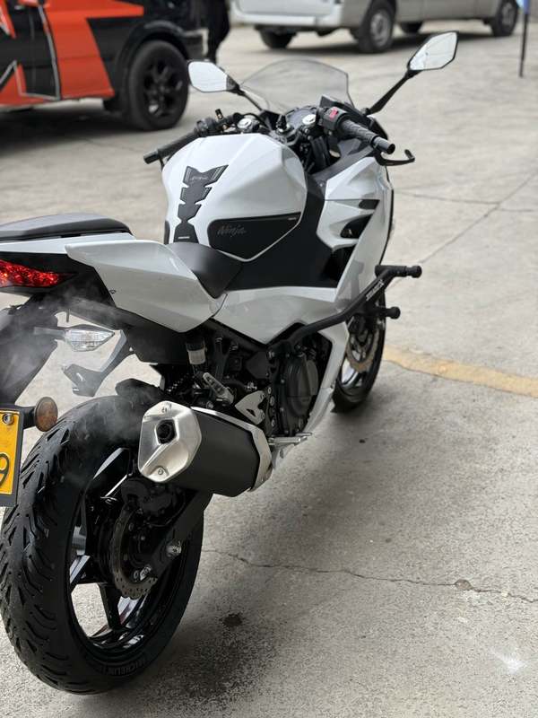 二手川崎Ninja 400