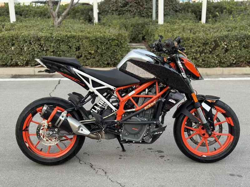 二手KTMR2R390 Duke