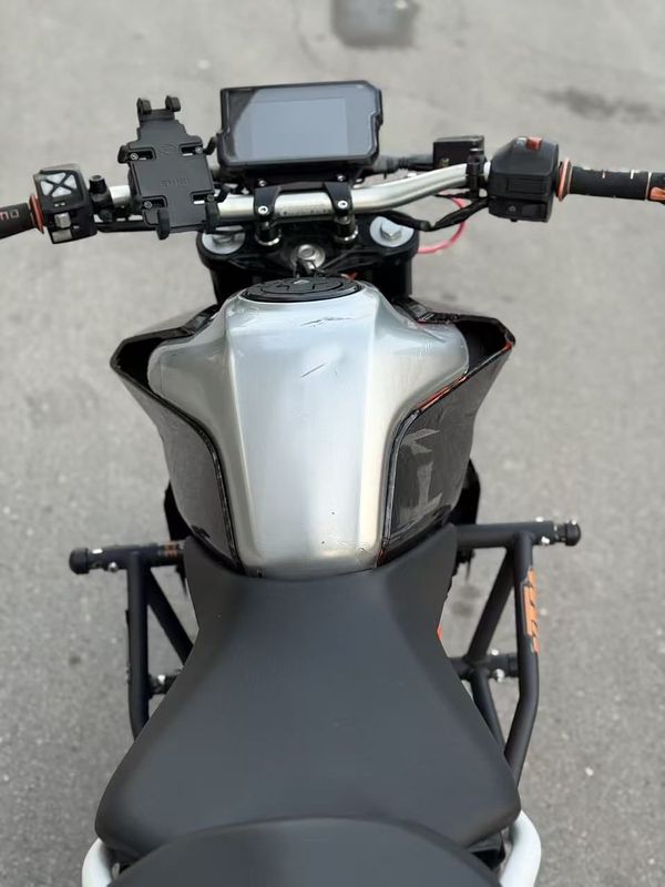 二手KTMR2R390 Duke