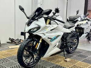 二手春风250SR