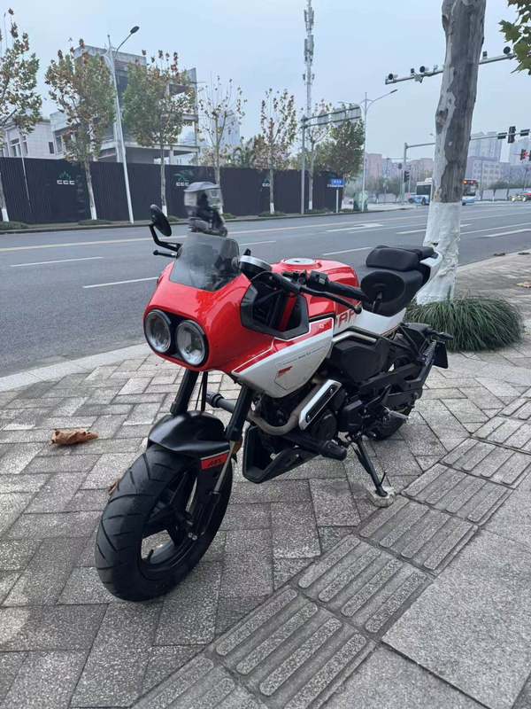 二手春风XO狒狒