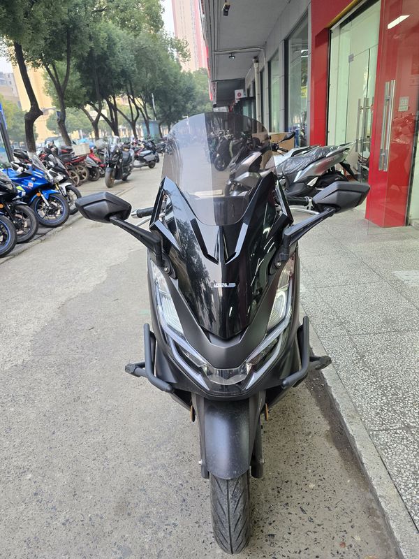 二手五羊本田PCX