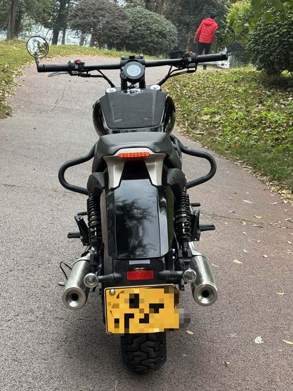 二手奔达Rock300 灰石