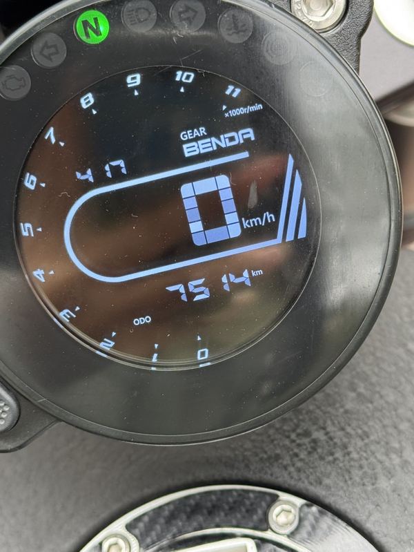 二手奔达Rock300 灰石