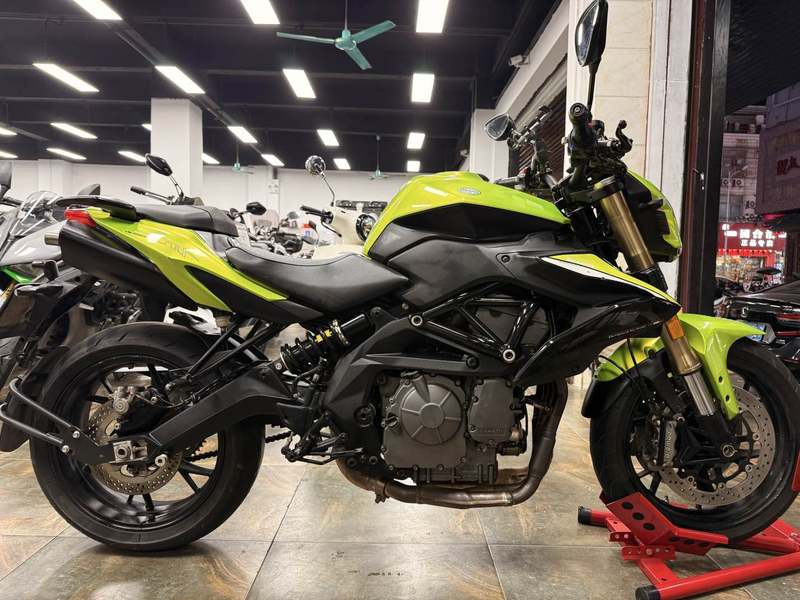 二手贝纳利TNT600i