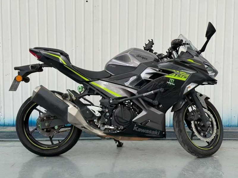 二手川崎Ninja 400