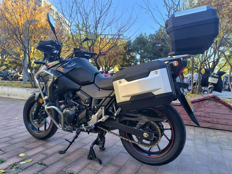 二手豪爵铃木DL250