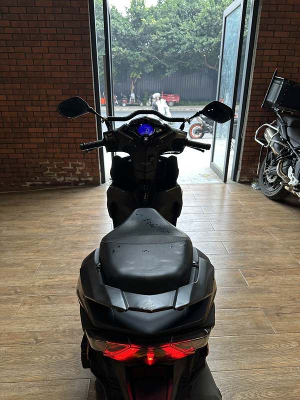 二手新大洲本田裂行 RX125Fi