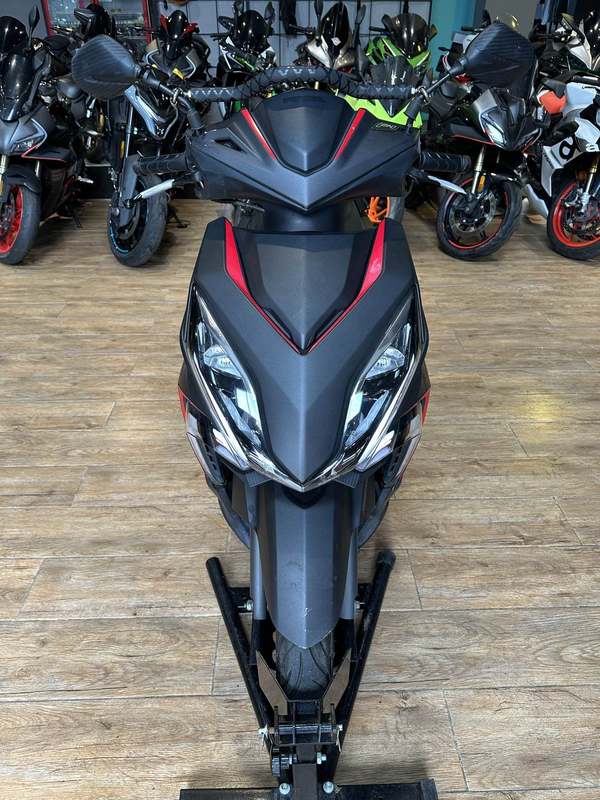 二手新大洲本田裂行 RX125Fi