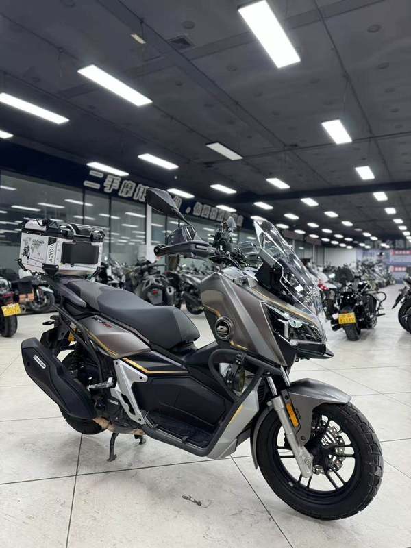 二手QJMOTOR鸿250ADV