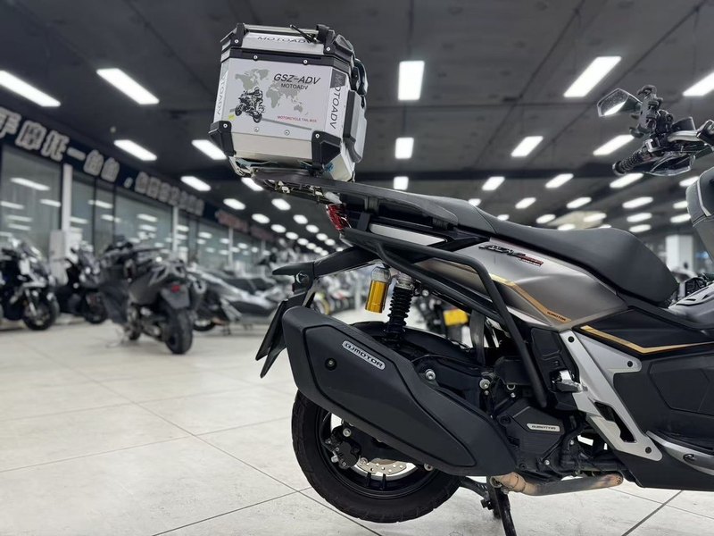 二手QJMOTOR鸿250ADV