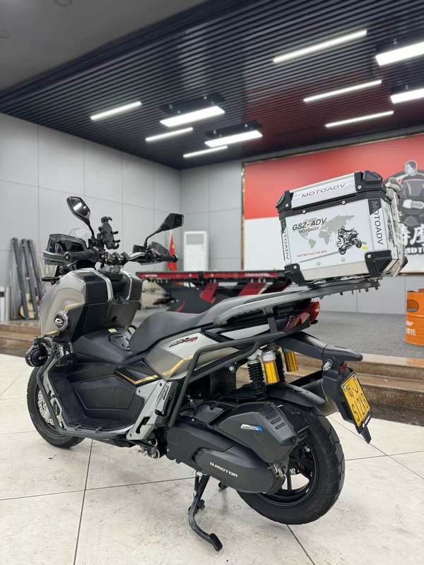 二手QJMOTOR鸿250ADV