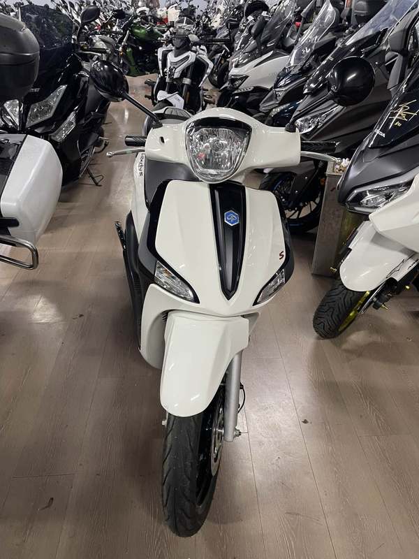 二手比亚乔Liberty 150