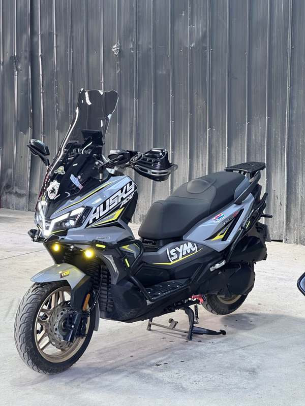 二手三阳哈士奇 Husky ADV300